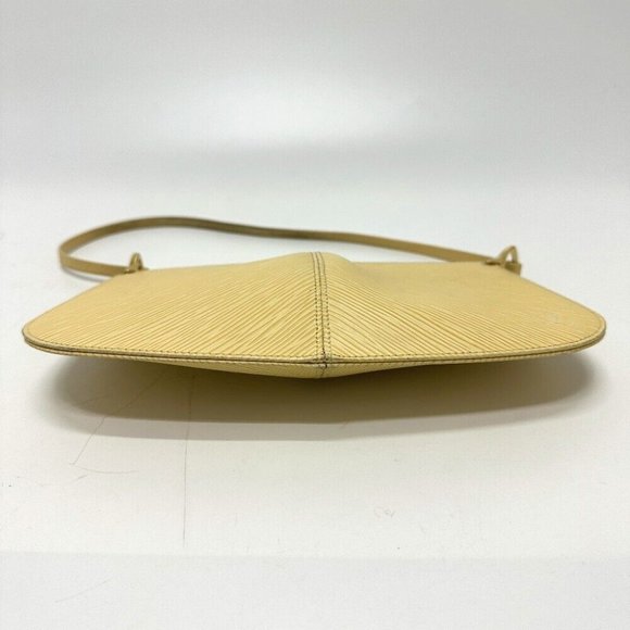 LOUIS VUITTON Epi Pochette- Demilune Shoulder Bag Epi Leather Beige - Picture 6 of 12